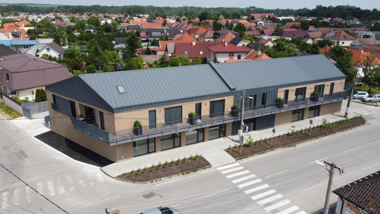 Project Ik Luxury Apartments Sered' Exteriér fotografie