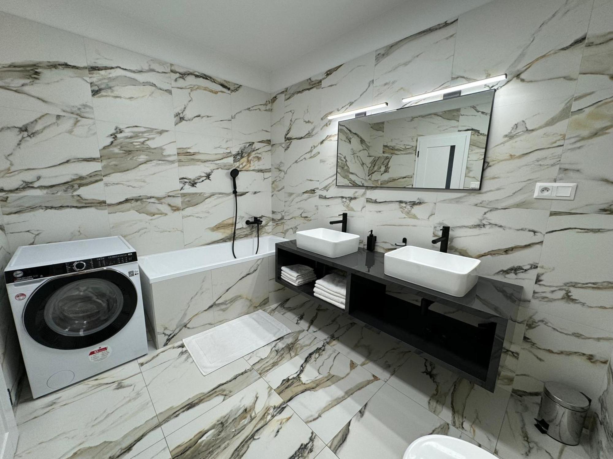 Project Ik Luxury Apartments Sered' Exteriér fotografie